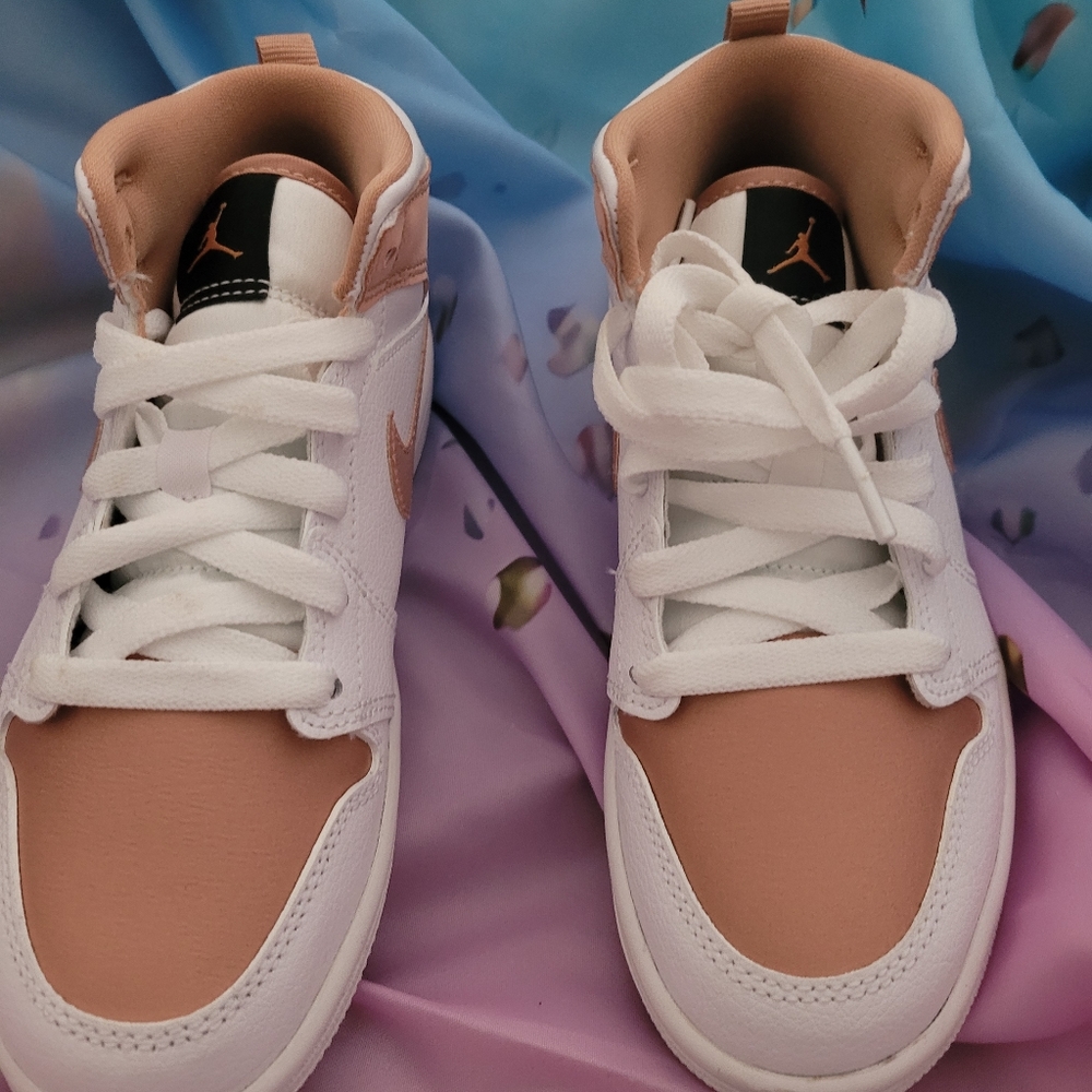 Nike airforce 1s girls size 13 NEW